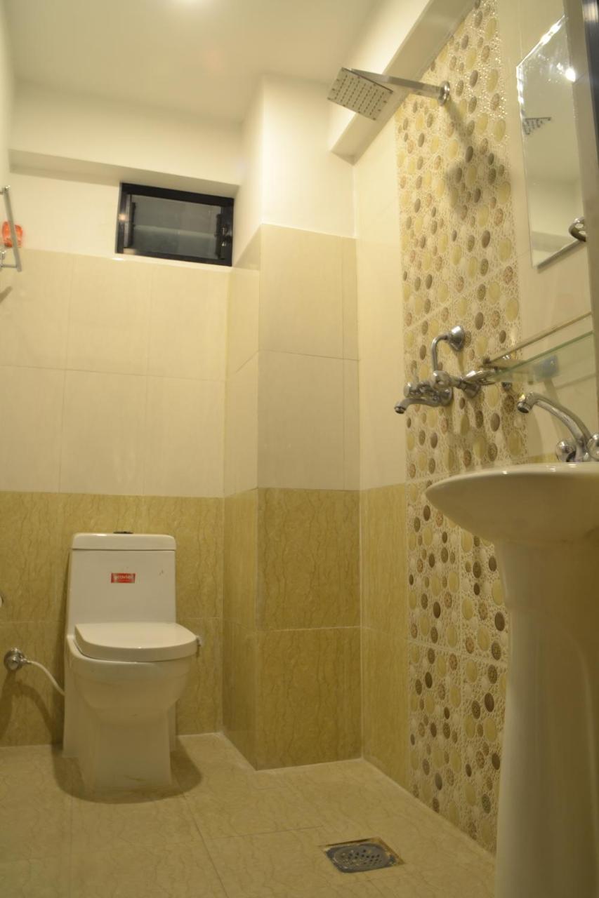 بهاكتابور Pradhan House - Home Stay With Garden المظهر الخارجي الصورة