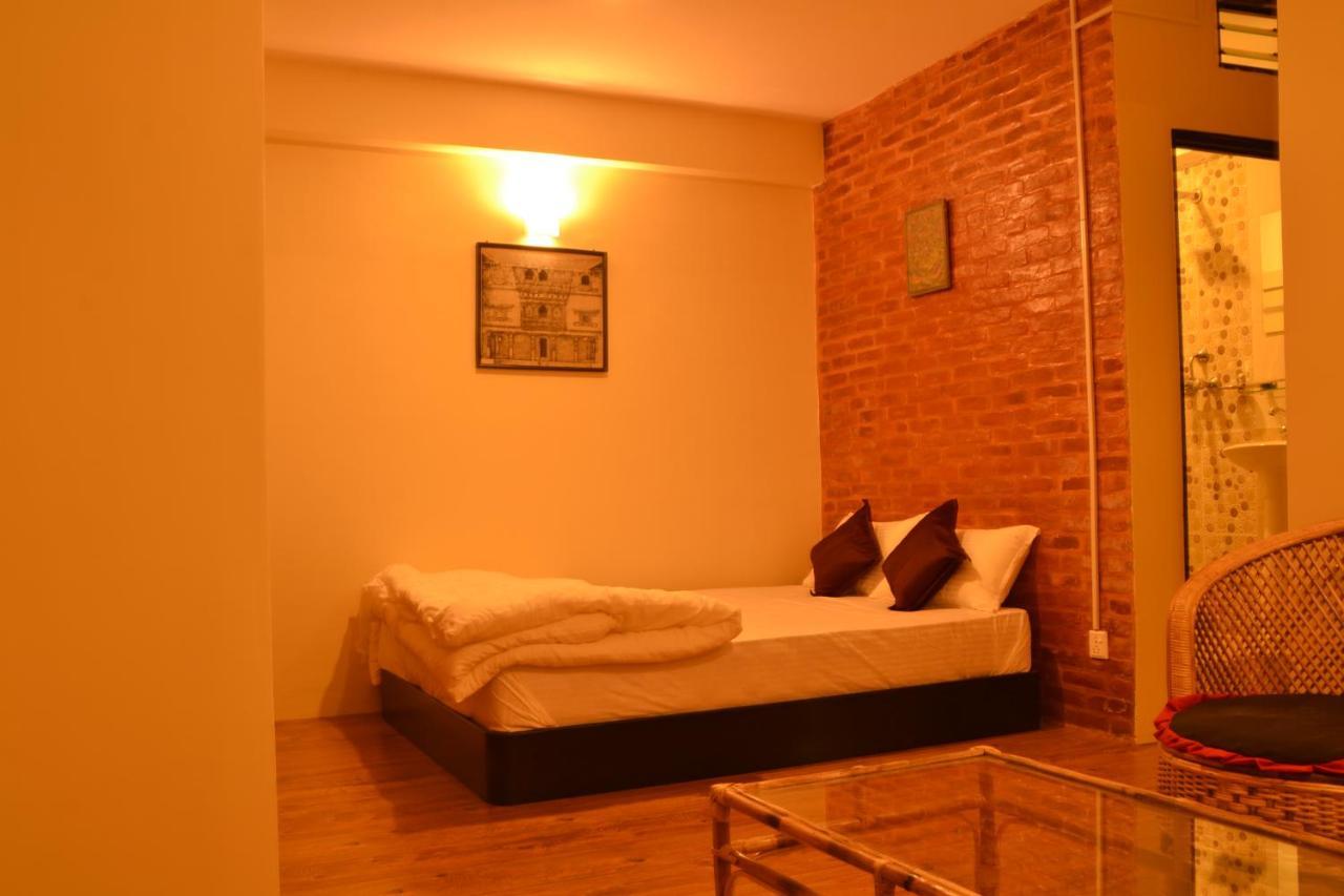 بهاكتابور Pradhan House - Home Stay With Garden المظهر الخارجي الصورة