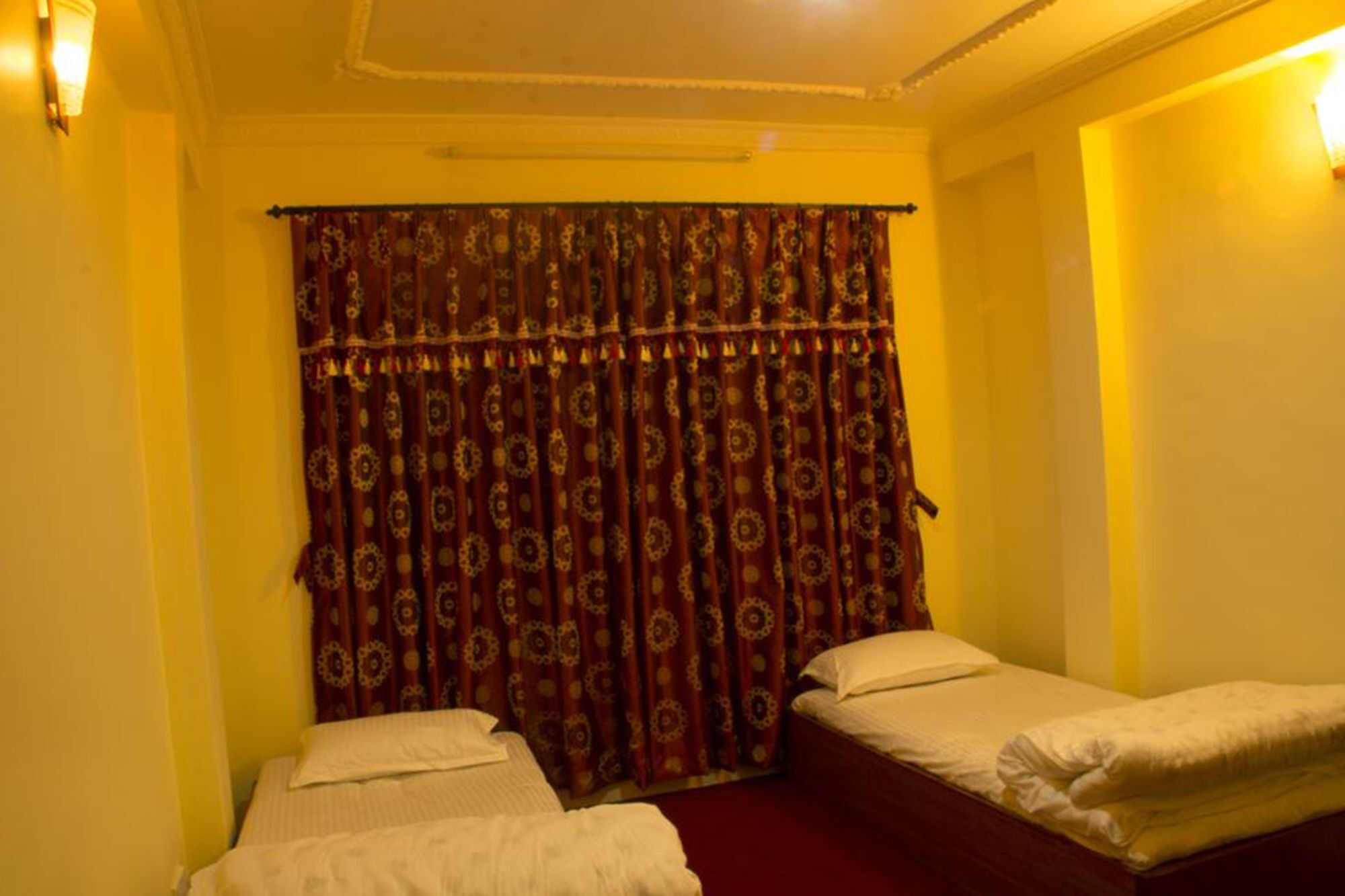 بهاكتابور Pradhan House - Home Stay With Garden المظهر الخارجي الصورة